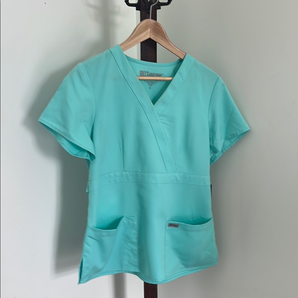 Grey’s Anatomy V-Neck Scrub Top